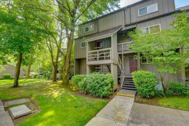 House  Lake Oswego