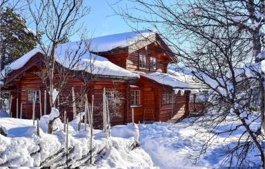 House  Hovden