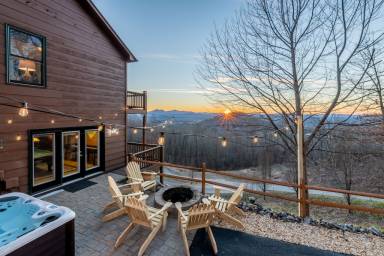 Cabin Blairsville