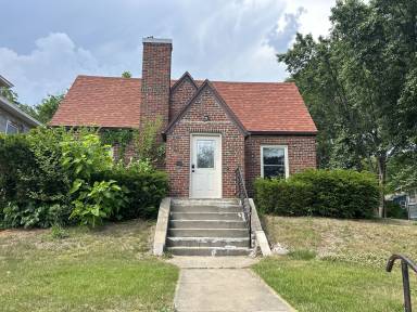 House Round Prairie Township