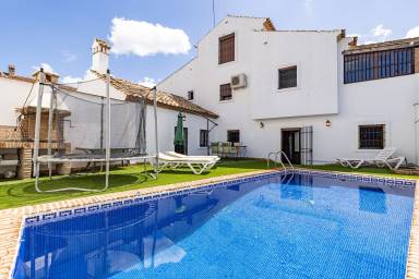 Villa  Los Ángeles
