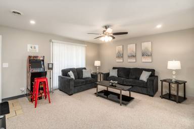House  New Lenox Township