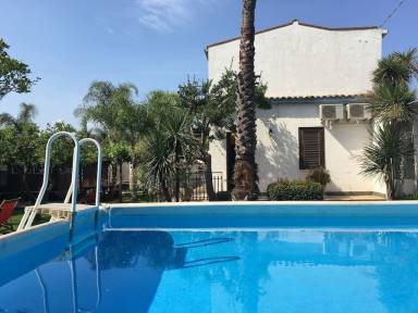 Villa  Fiumefreddo di Sicilia
