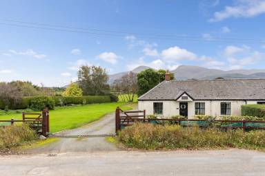 Cottage  Dundrum