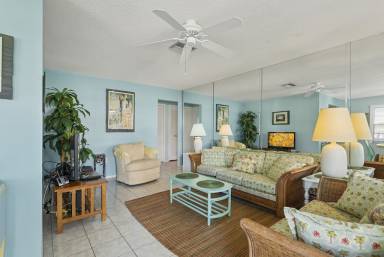 Condo  Anna Maria