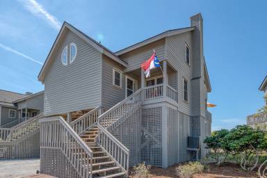 House Topsail Beach