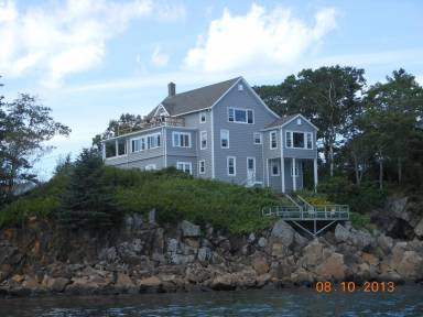 House  East Boothbay