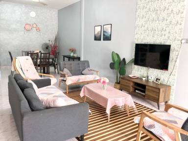 House  Kampung Sentang