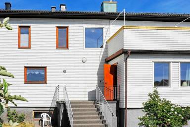 Hus  Skärhamn