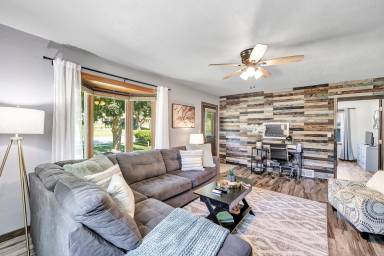 House  Green Bay