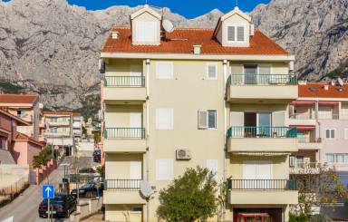 Lägenhet  Makarska
