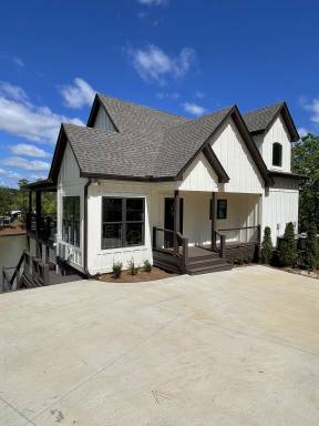 House Dadeville