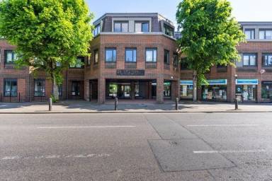 Apartment  Bedford