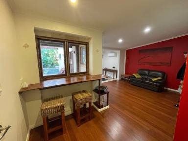 House  Quindalup