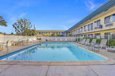 Motel King City