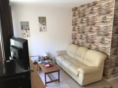 Apartment  Esquièze-Sère