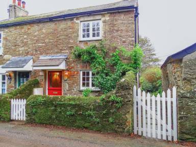 Cottage Royal Borough of Kingston upon Thames