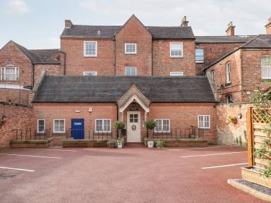 Apartment Ashbourne