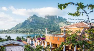 Bed & Breakfast  Bora Bora