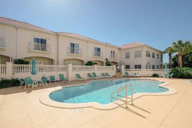 Villa Butler Beach