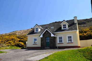 House  Dunquin