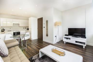 Apartment Milton Keynes