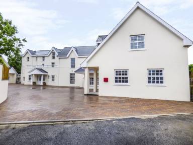 Cottage Tenby