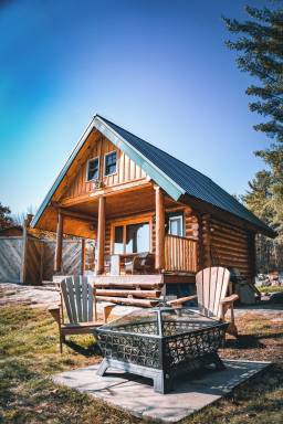 Cabin Gravenhurst