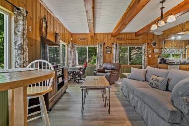 Cottage  Steele Creek