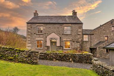 Cottage  Orton