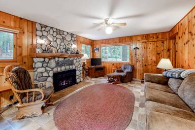 Cabin Wallowa Lake