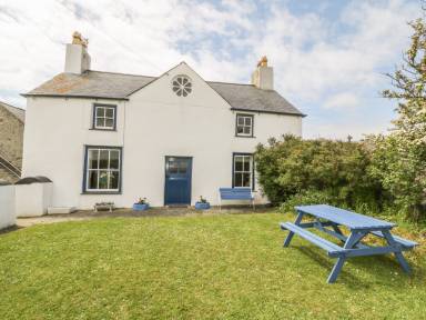 Cottage Llanfaethlu
