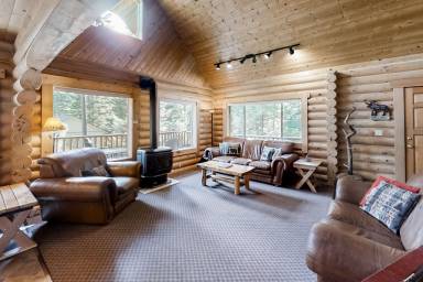 House Wallowa Lake