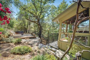 House Meadow Vista