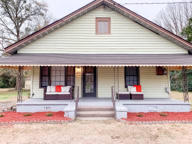 House Goldsboro
