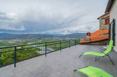 Appartamento Santo Stefano di magra