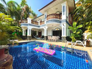 Villa Na Kluea