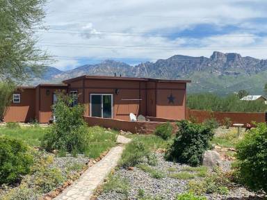 House Oro Valley
