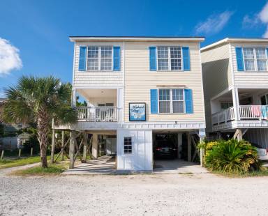 House  Kure Beach