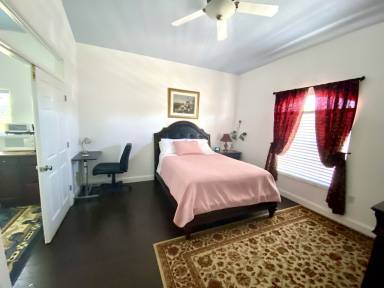 Apartment  Tarpon Springs