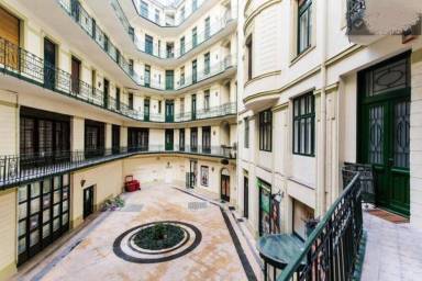 Apartment Inner City