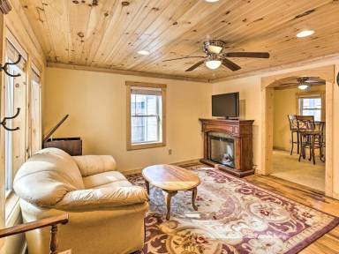 Cottage  Boone