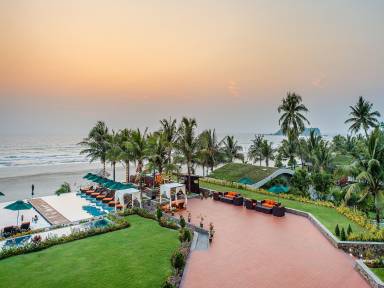 Resort  Ngwesaung