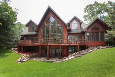 House Crosslake