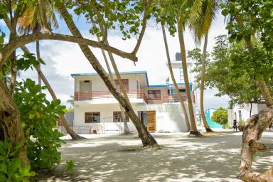 Bed & Breakfast  Himmafushi