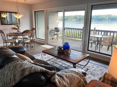 Condo  Lake Hamilton