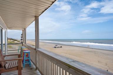 House Nags Head