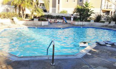 Condo  Surfside