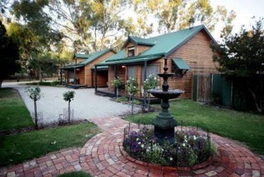 Bed and breakfast  Deniliquin Council