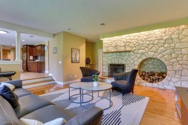 House  Warwick